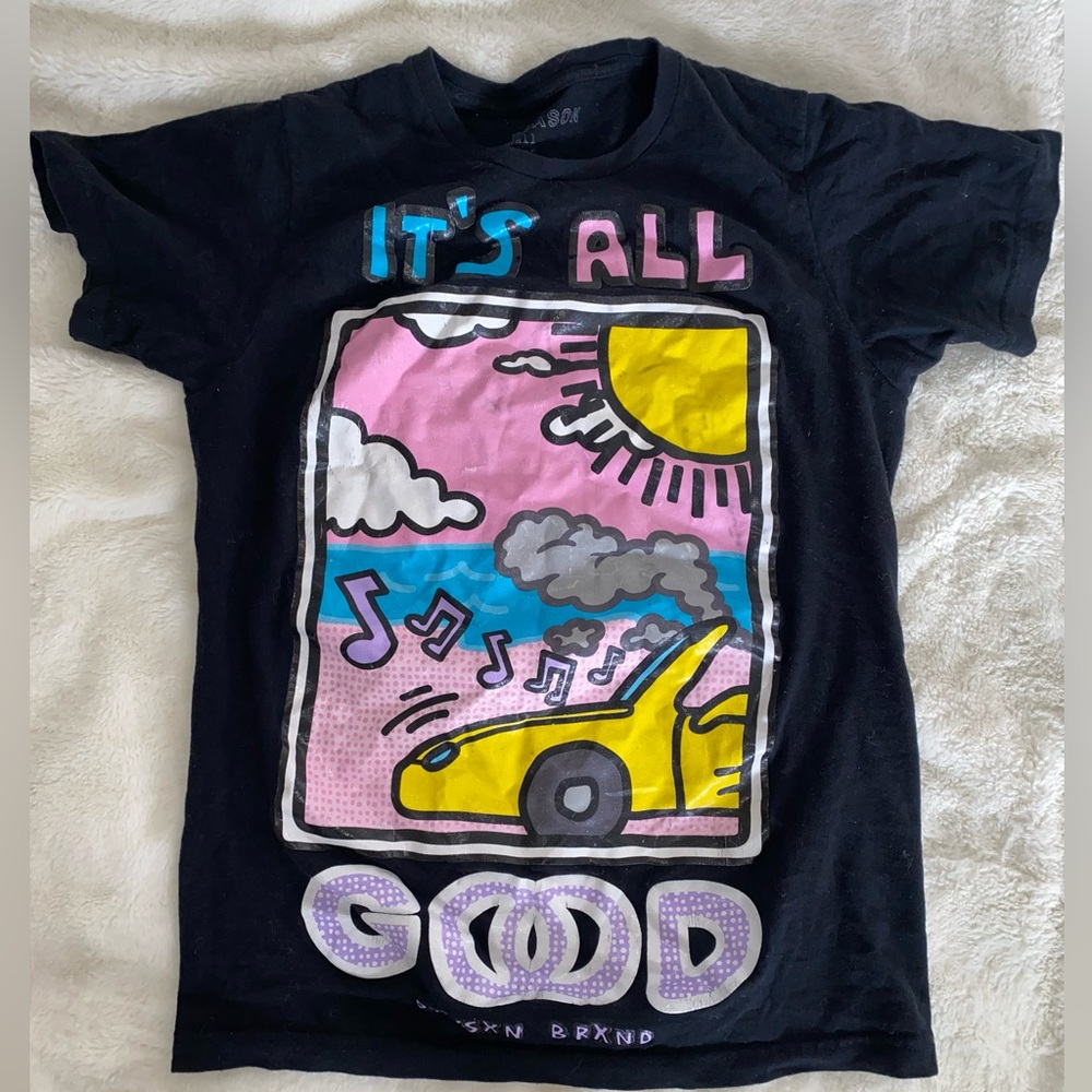 Tee shirt